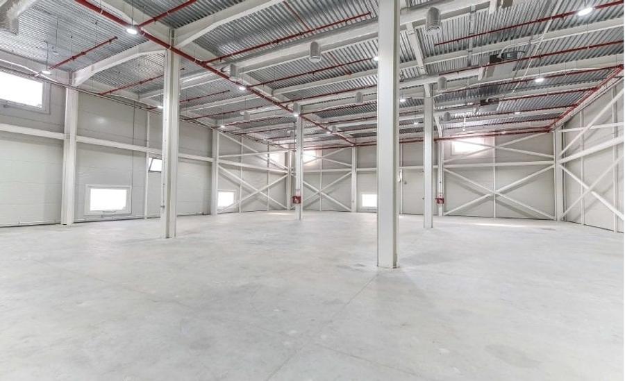 Spațiu industrial, de 5,500 mp, în Otopeni