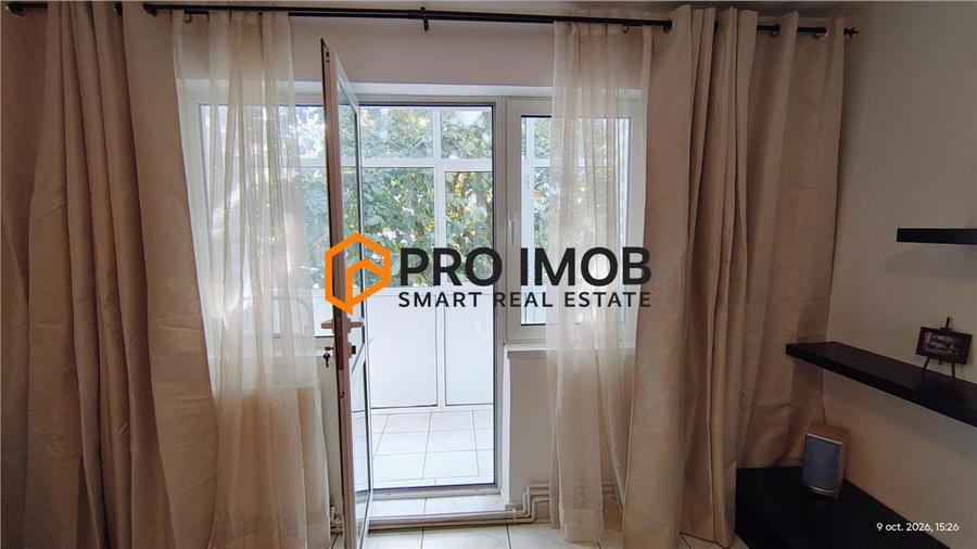 Apartament cu 2 camere semidecomandat, mobilat în Micro 3
