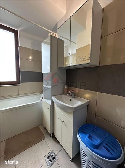 Apartament cu 2 camere semidecomandat în Baza 3