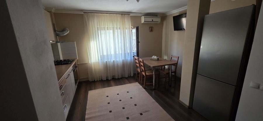 Apartament cu 2 camere decomandat în Sebastian