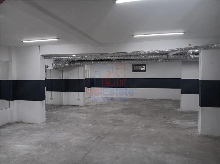 Spațiu comercial, de 403 mp, în Filiași