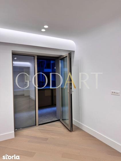 Apartament cu 3 camere în Iancu Nicolae