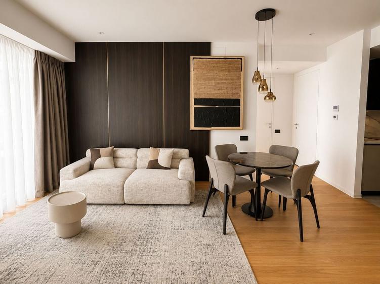 Apartament cu 3 camere semidecomandat în Floreasca