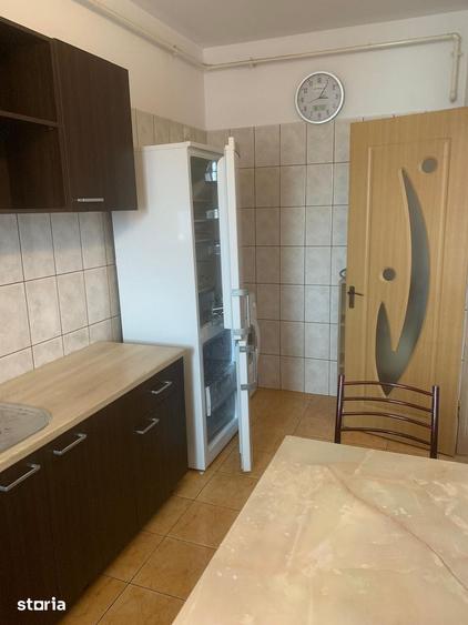 Garsonieră decomandată în Rahova