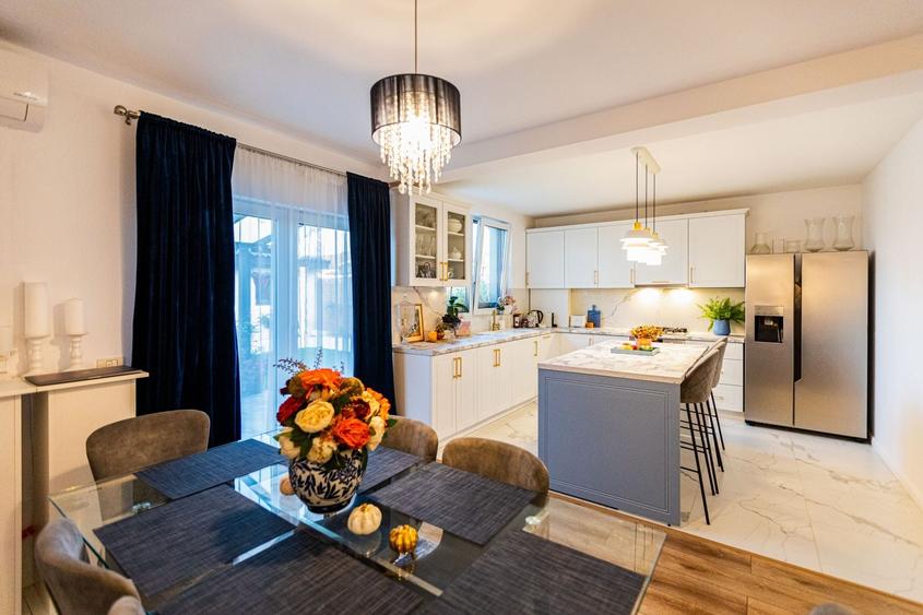 Duplex cu 3 camere cu Canalizare în Urseni