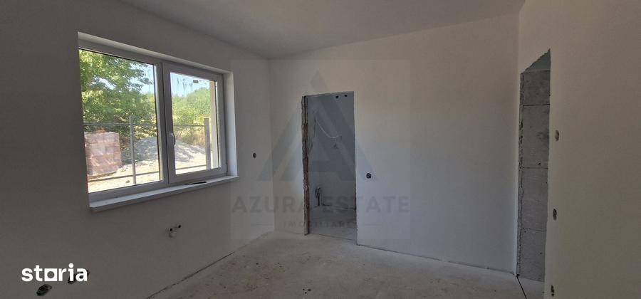 Casă cu 4 camere cu Teren 250 Mp în Central