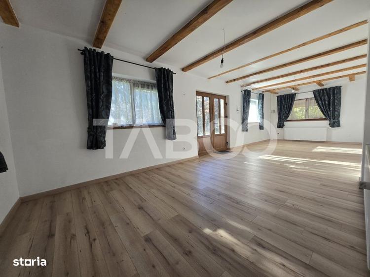 Casă cu 4 camere în Porumbacu de Sus
