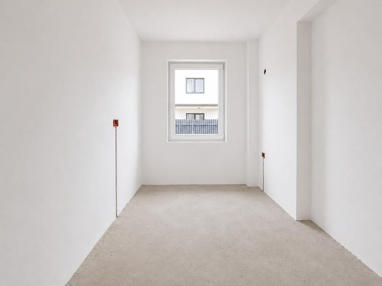 Apartament cu 2 camere decomandat în Bragadiru