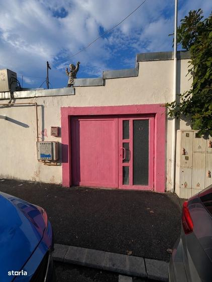 Casă cu 4 camere în Brâncoveanu