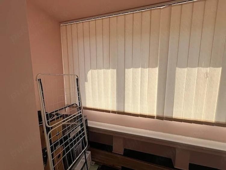 Apartament cu 3 camere semidecomandat în Gheorghe Lazăr
