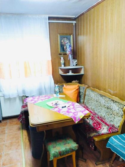 Apartament cu 3 camere decomandat în Mărăști