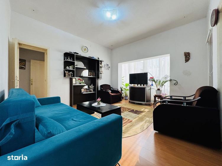 Apartament cu 3 camere în Tineretului