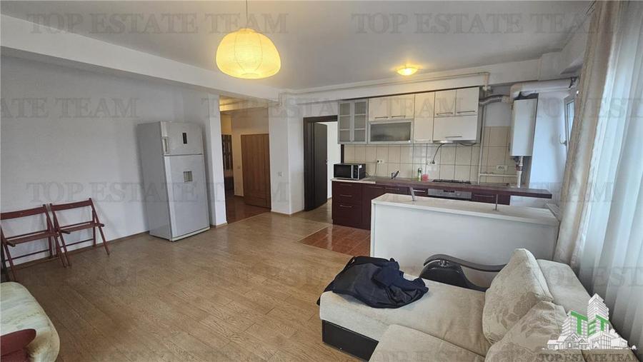 Apartament cu 2 camere decomandat în Roșu
