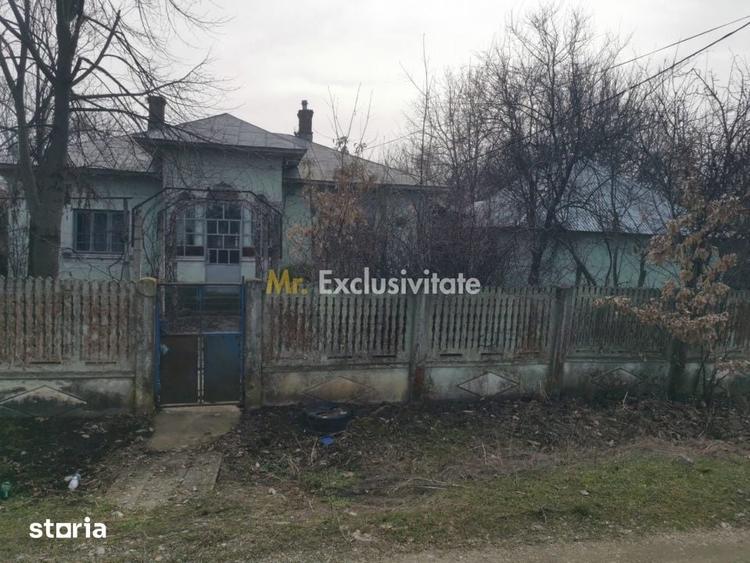 Casă cu 5 camere cu Teren 2002 Mp în Goiești