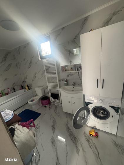 Casă cu 3 camere cu Teren 320 Mp în Căpățânești