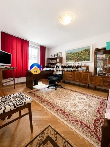 Apartament cu 4 camere decomandat în Precista