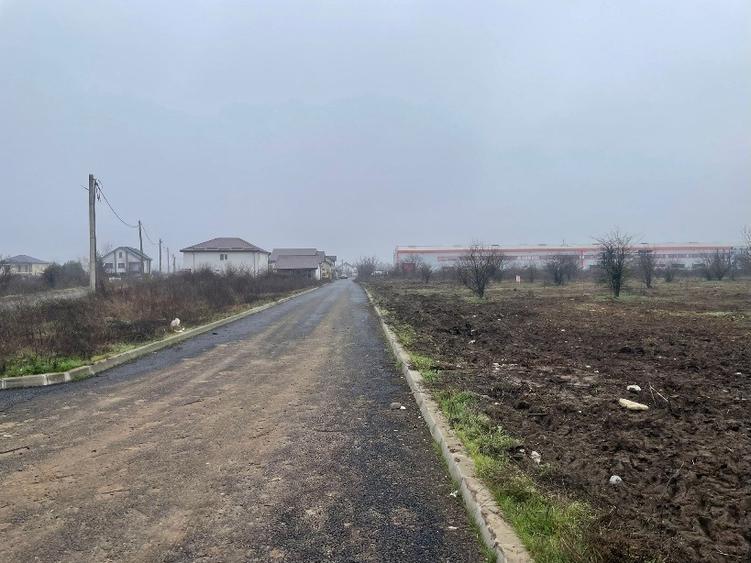 Teren Construcții intravilan de 5700 mp, în Central