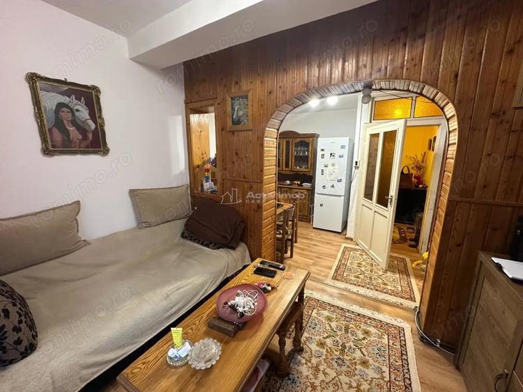 Apartament cu 2 camere decomandat în Central