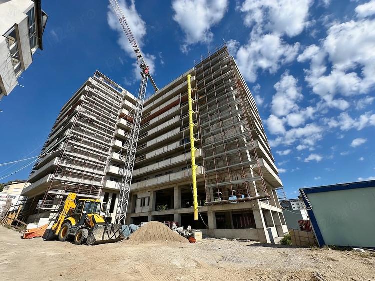 Garsonieră decomandată în Cug