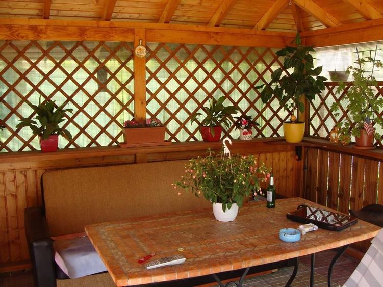 Casă cu 3 camere în Odăi