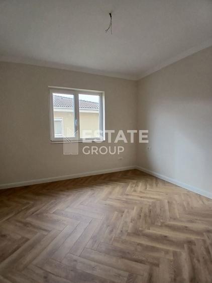 Duplex cu 4 camere cu Canalizare în Dumbrăvița