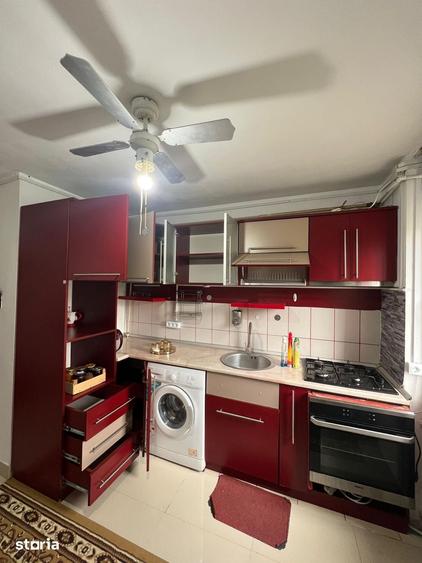 Apartament cu 2 camere în Podu Roș