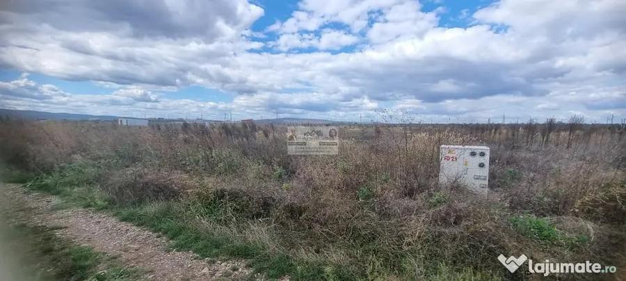 Teren de 498 mp, în Nord