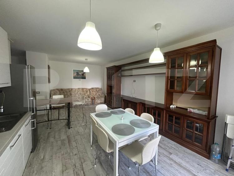 Apartament cu 2 camere nedecomandat, mobilat în Europa