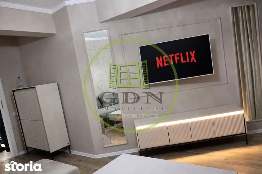 Apartament cu 3 camere decomandat în Centrul Istoric