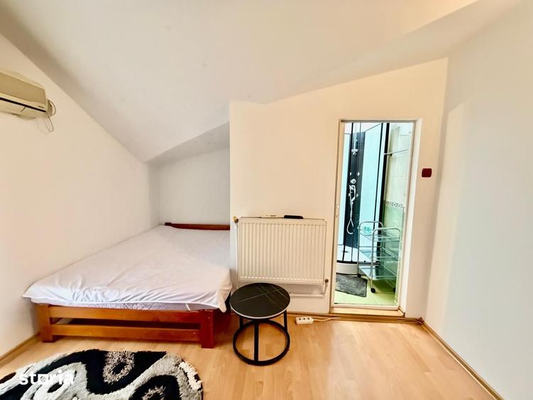Apartament cu 2 camere în Micro 17