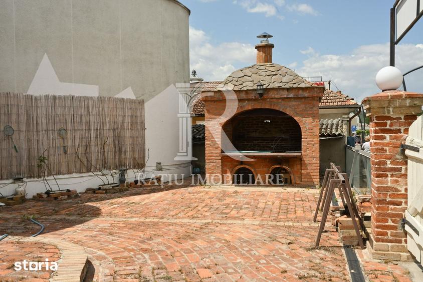 Spațiu comercial, de 715 mp, în Băile Felix