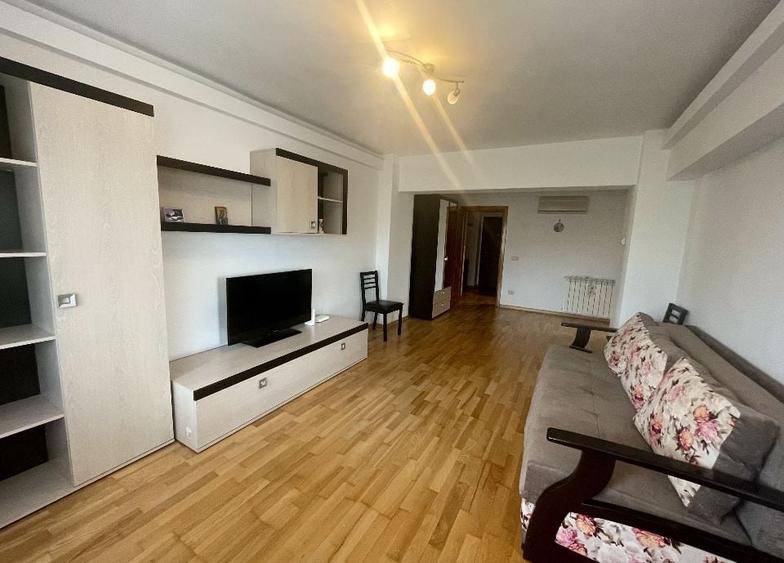 Apartament cu 2 camere decomandat în Ultracentral