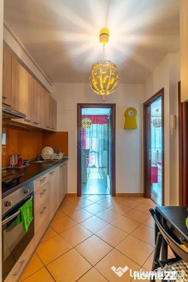 Apartament cu 2 camere decomandat în Castelul Peleș