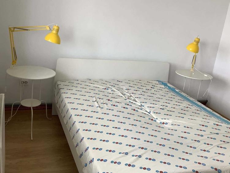 Apartament cu 2 camere semidecomandat în Gara de Nord