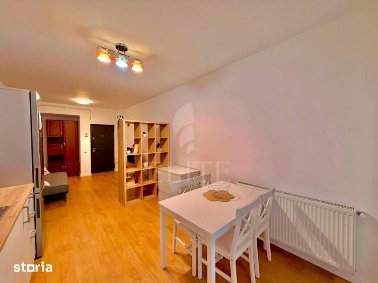 Apartament cu 2 camere semidecomandat în Mărăști