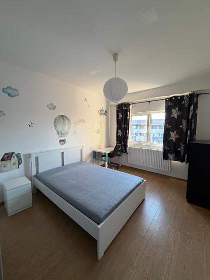 Apartament cu 2 camere semidecomandat în Roșu