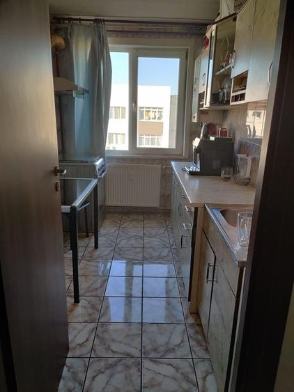 Apartament cu 2 camere decomandat, mobilat în Păcii