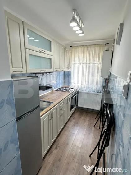 Apartament cu 2 camere semidecomandat în Micro 6