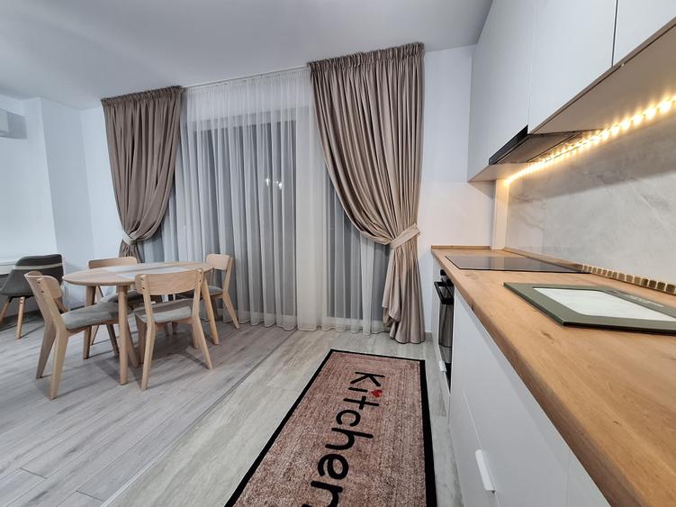 Apartament cu 2 camere decomandat, mobilat în Aradului