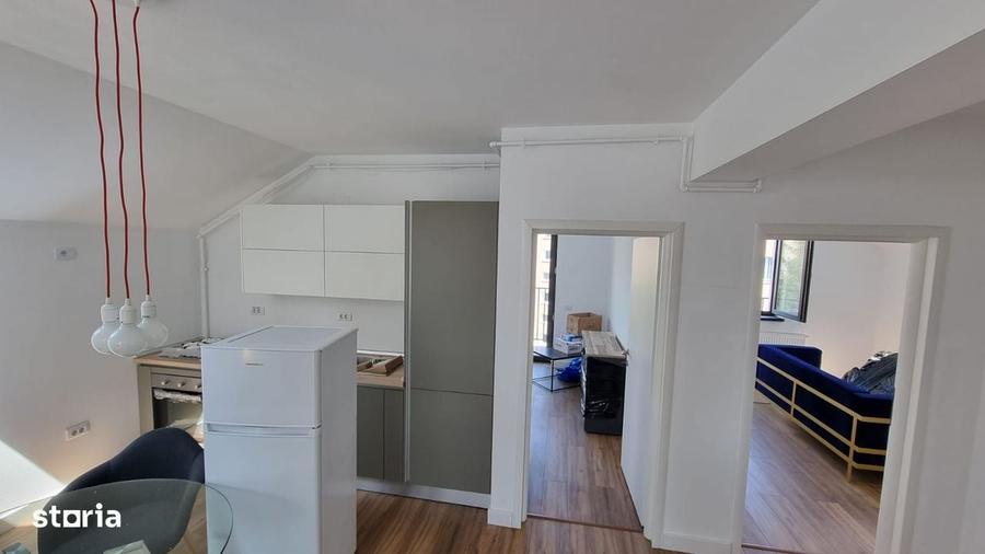 Apartament cu 3 camere în Florilor