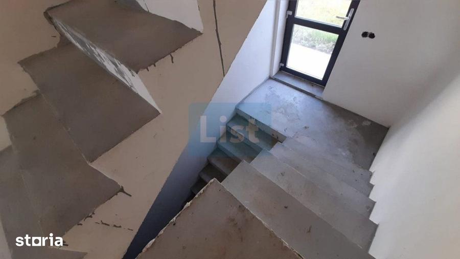 Casă cu 4 camere cu Teren 500 Mp în Apahida