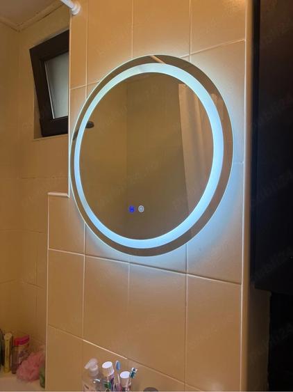 Apartament cu 3 camere decomandat în Titan