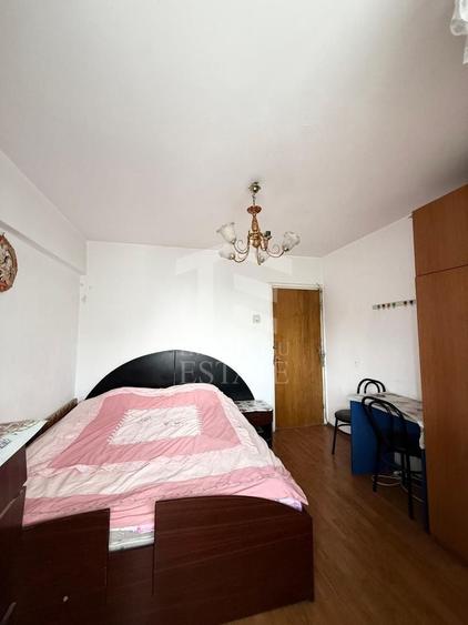Apartament cu 3 camere decomandat în Pantelimon