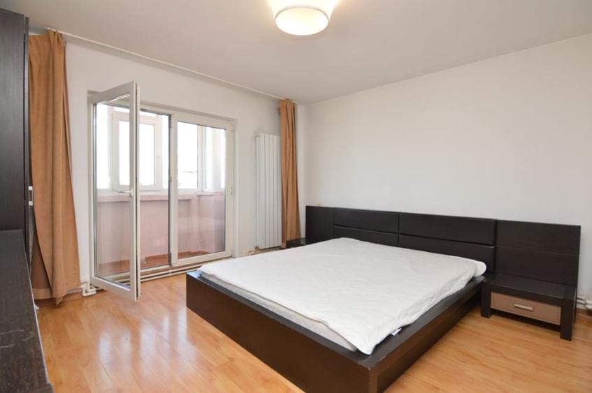 Apartament cu 3 camere decomandat, mobilat în Unirii