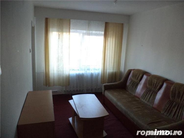 Apartament cu 2 camere decomandat în Domenii