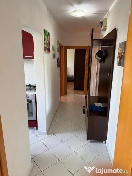 Apartament cu 2 camere decomandat în Hărmanului
