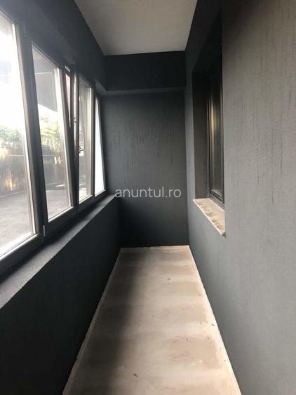 Apartament cu 3 camere semidecomandat în 13 Septembrie