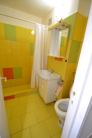 Garsonieră semidecomandată în Take Ionescu