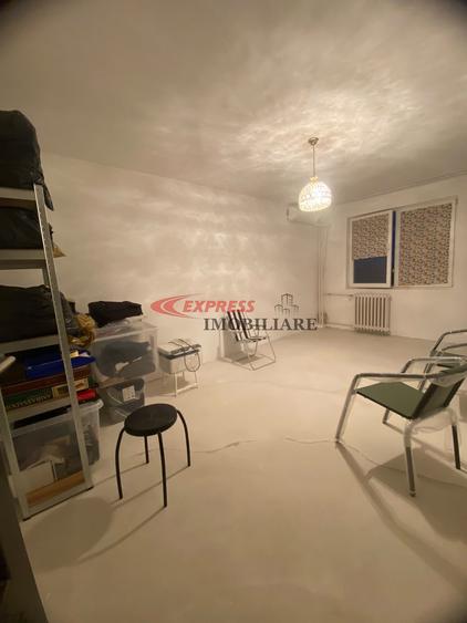 Apartament cu 3 camere decomandat în Dristor