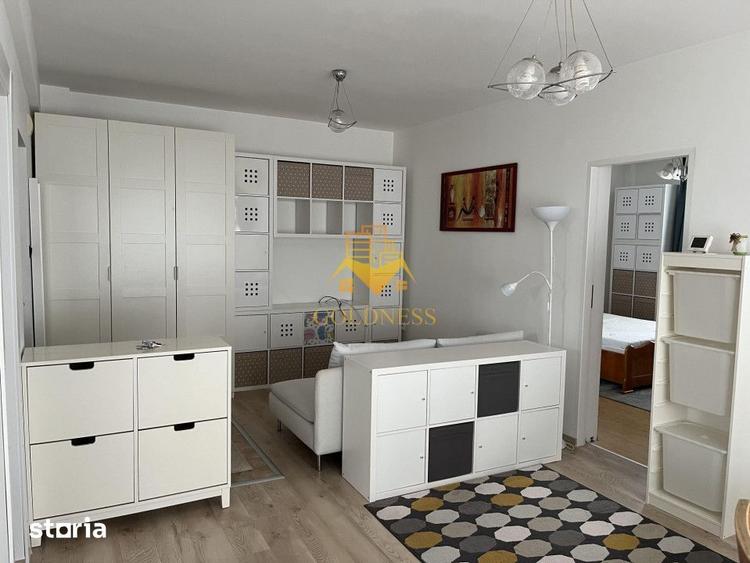 Apartament cu 3 camere, mobilat în Europa
